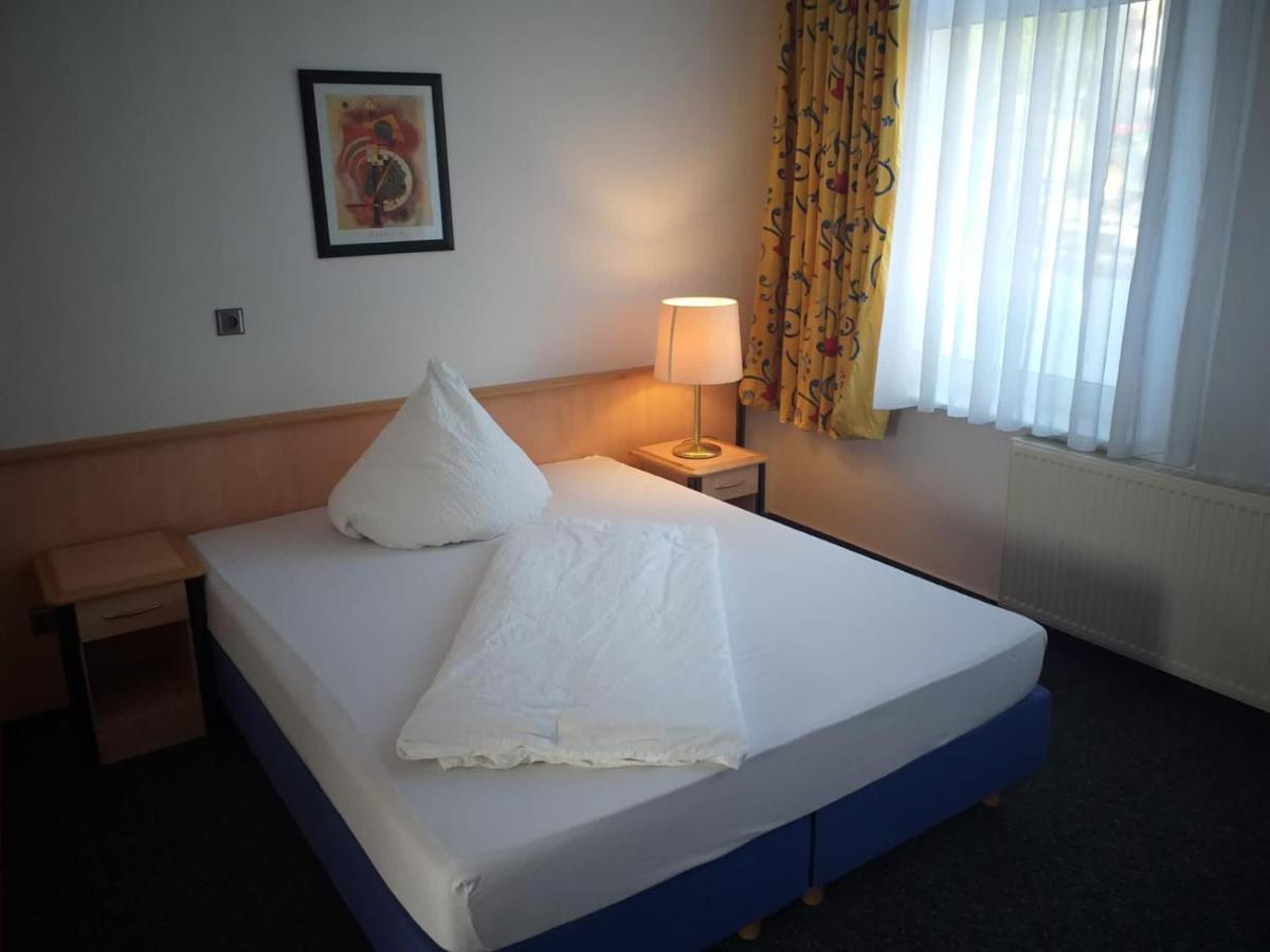 Gaestezimmer Gasthof Becker Hotel Wulfrath Ngoại thất bức ảnh