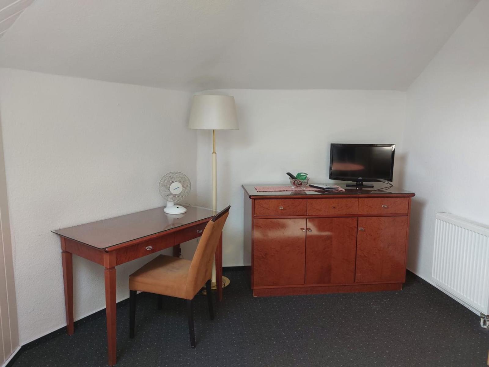 Gaestezimmer Gasthof Becker Hotel Wulfrath Ngoại thất bức ảnh