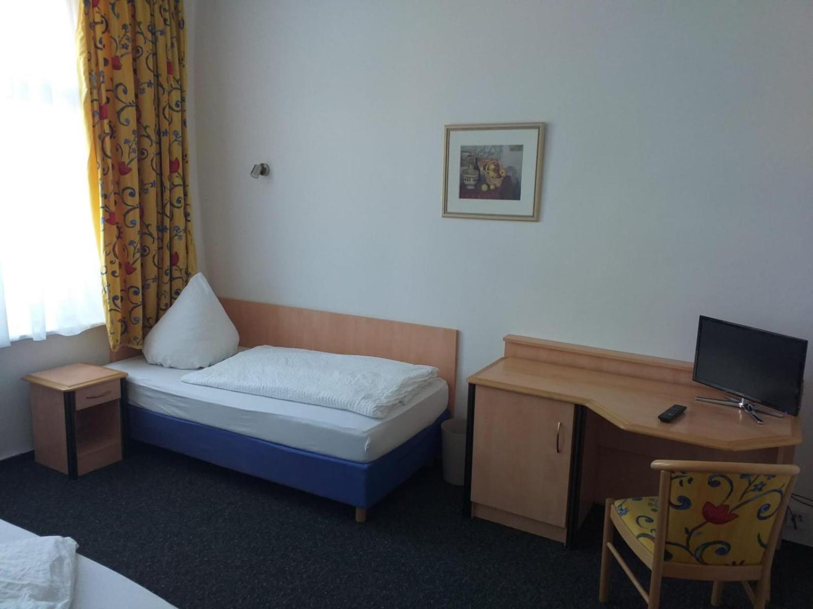 Gaestezimmer Gasthof Becker Hotel Wulfrath Ngoại thất bức ảnh